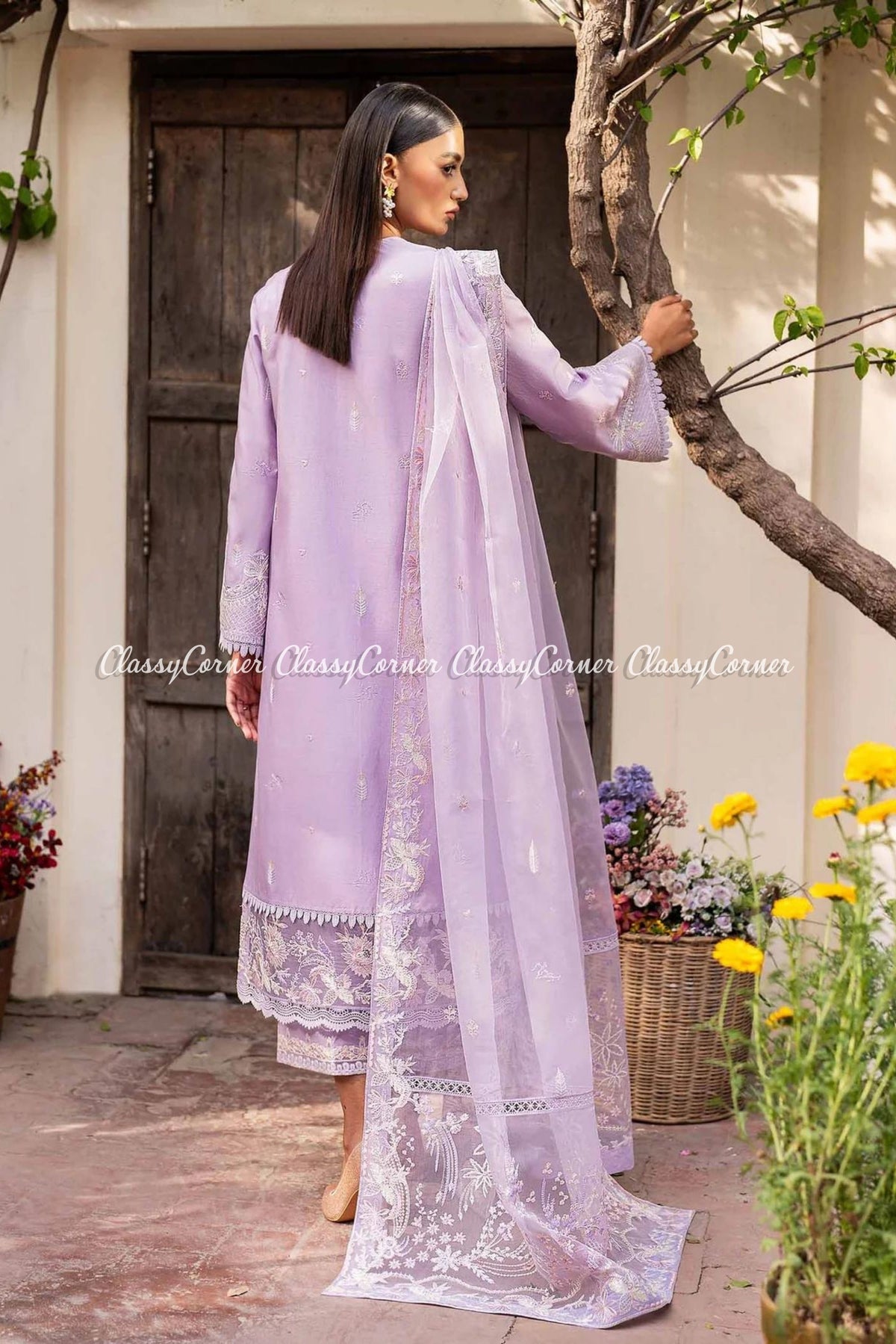 Purple Lawn Embroidered 3pc Suit