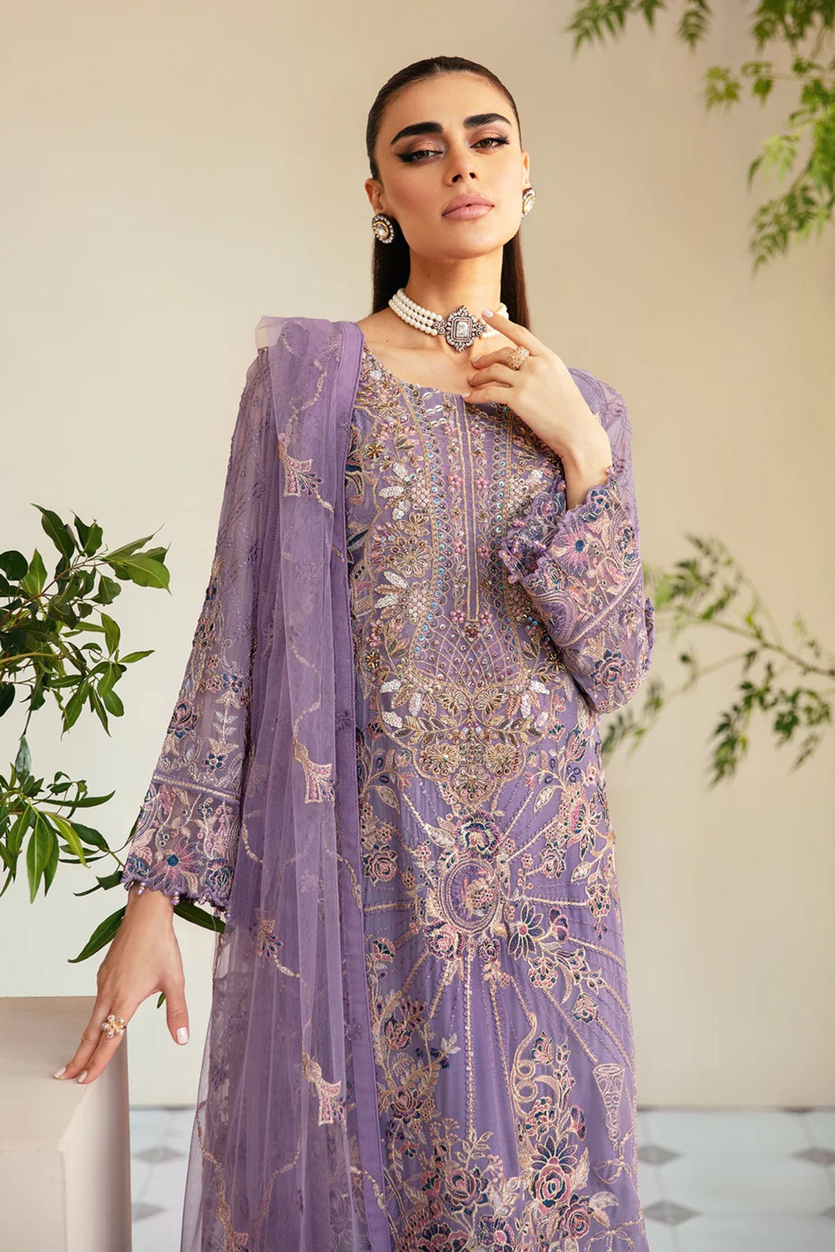 Latest Pakistani Wedding Outfits 2024