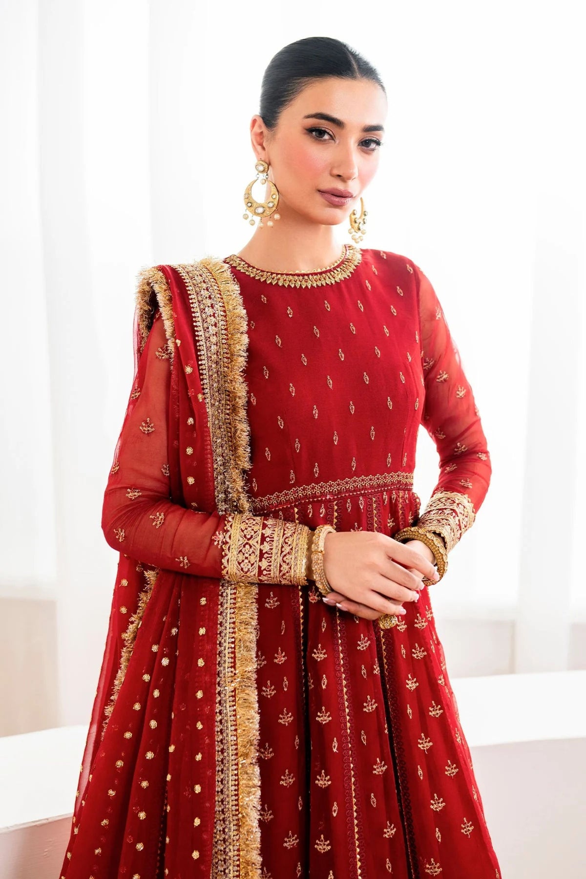 Traditional Pakistani Clothing For Women