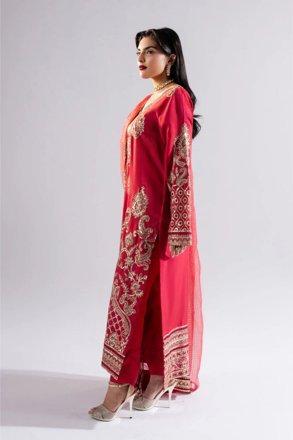Wedding wear Pakistani outfits Online