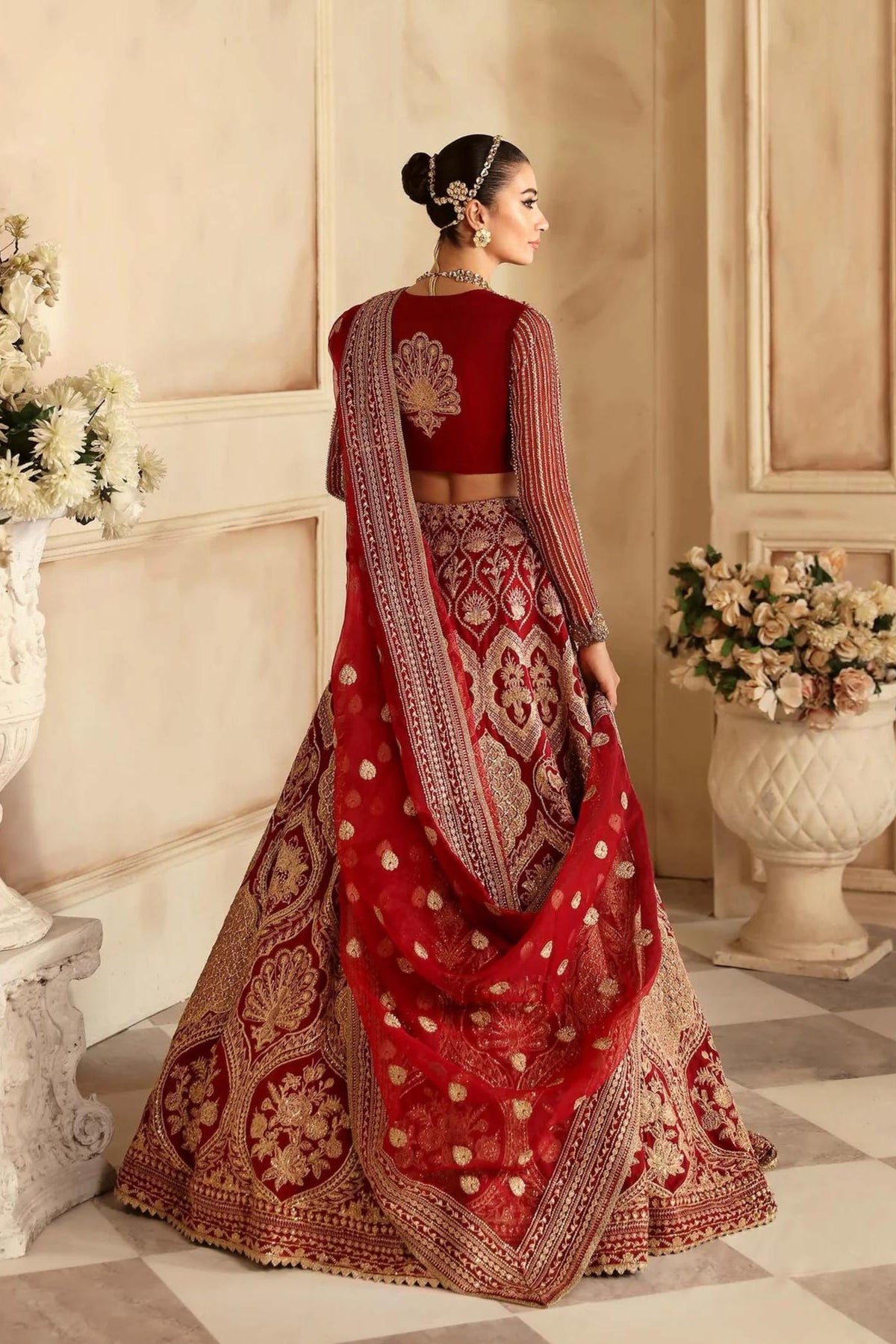 Pakistani Lehenga For Wedding In UK