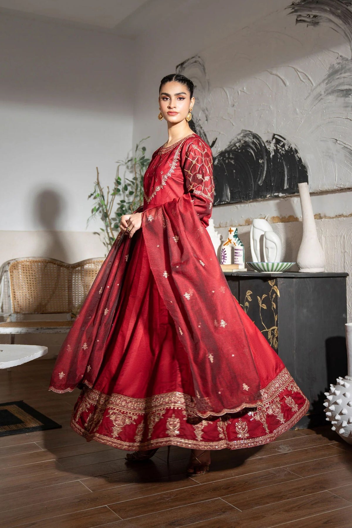 wedding wear pakistani outfits