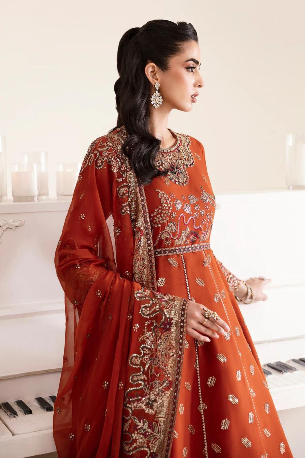 Pakistani Formal Gown For Wedding