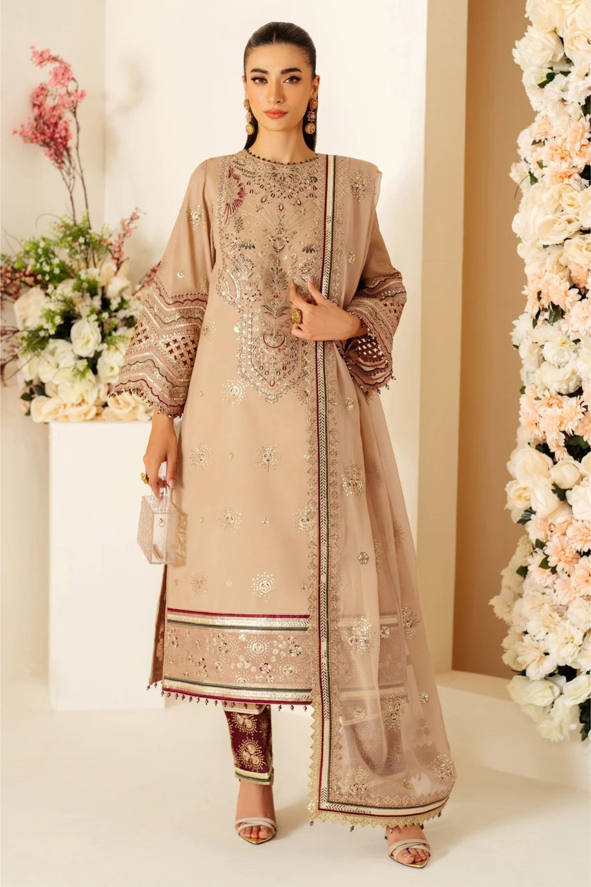 Pakistani Party wear Salwar Kameez In UK