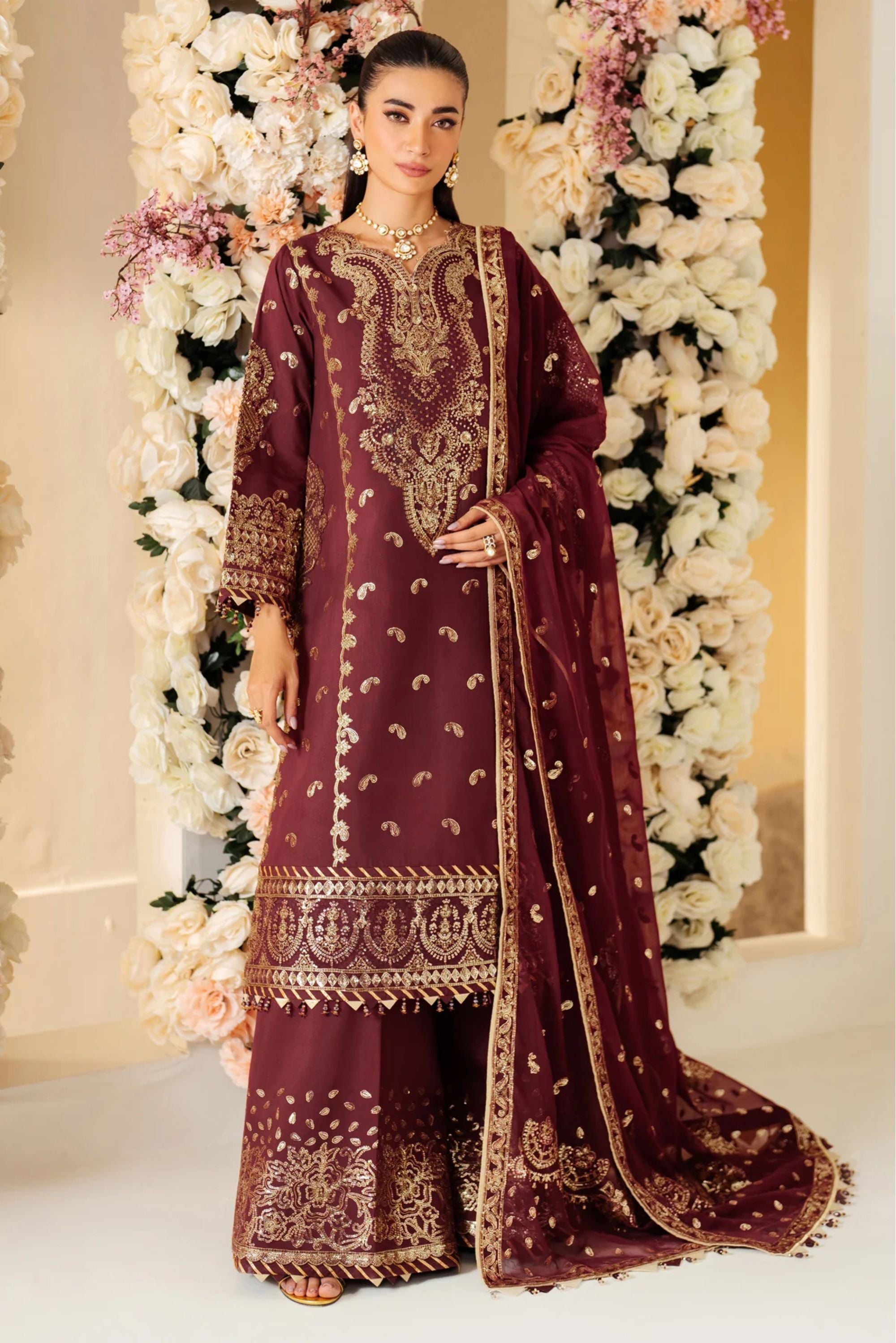 Pakistani Wedding Salwar Kameez In UK