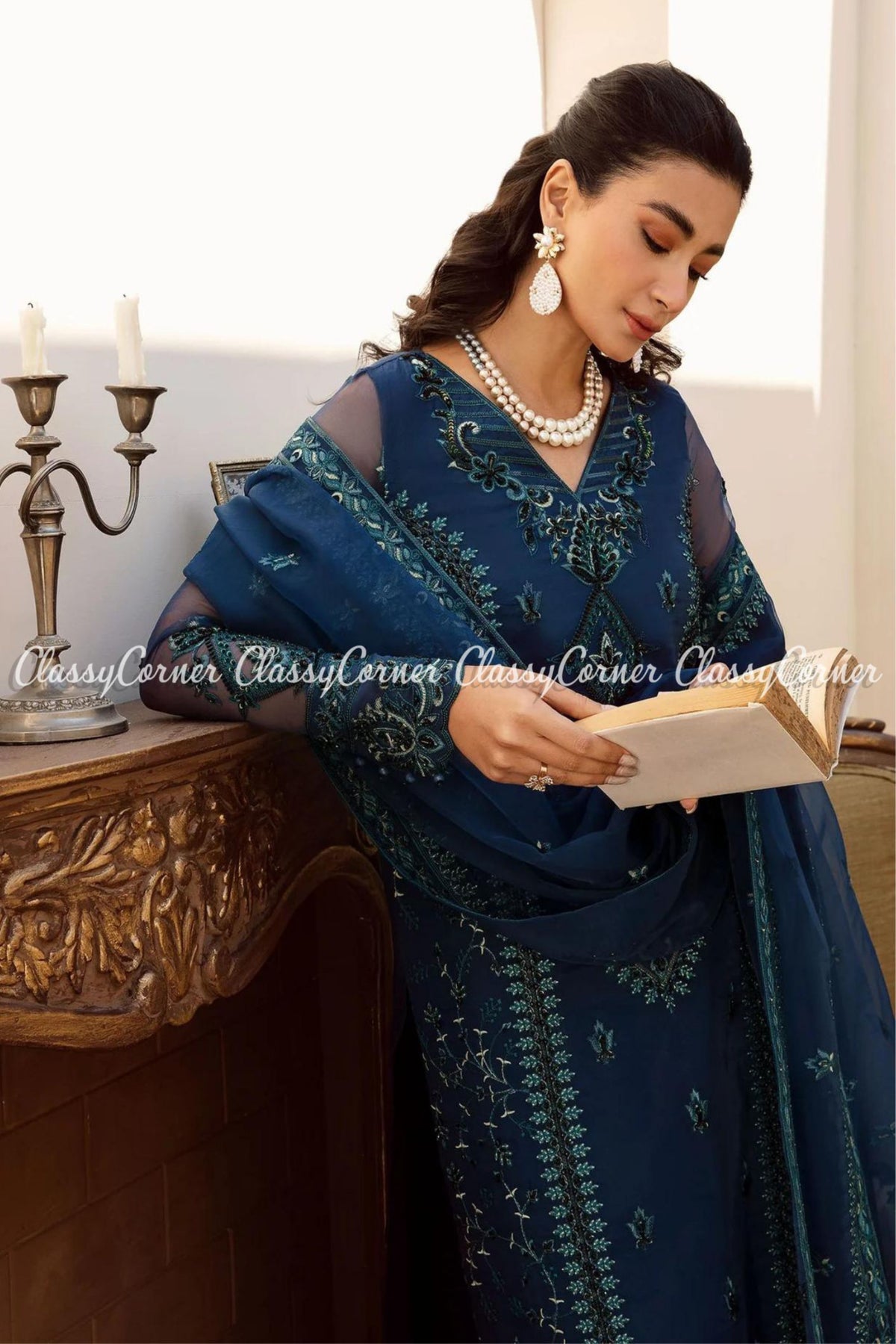 Pakistani wedding clothes for females