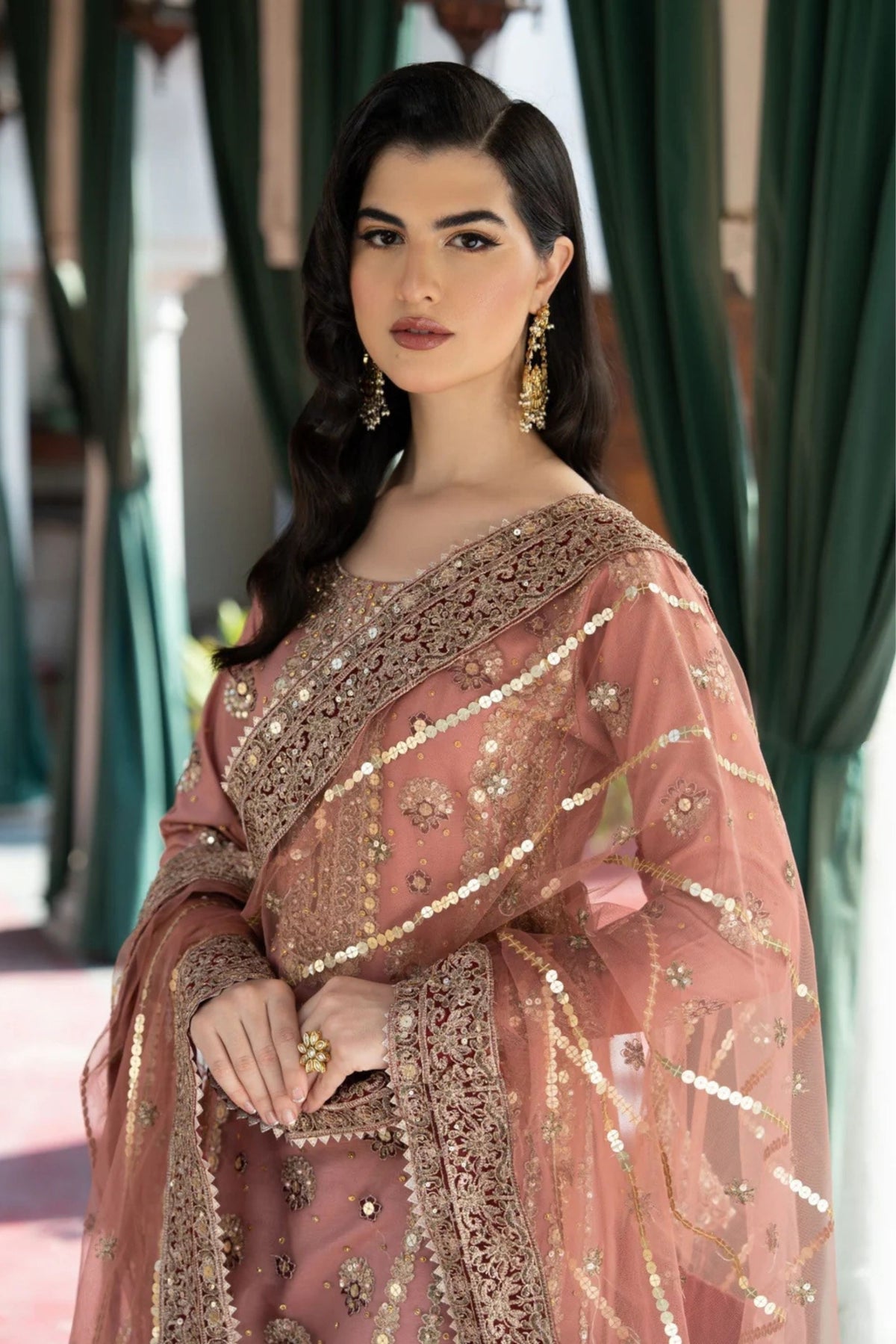 Pakistani Wedding Party Outfits For Ladies