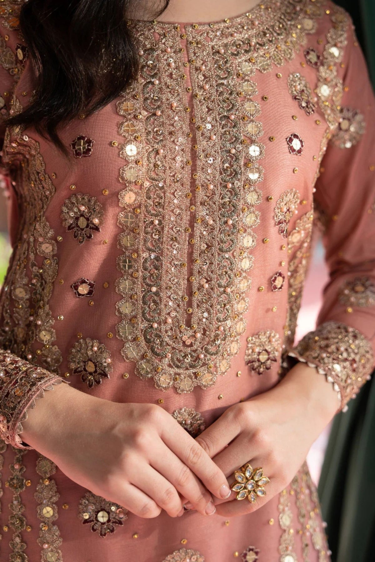 Pakistani Wedding Party Outfits For Ladies