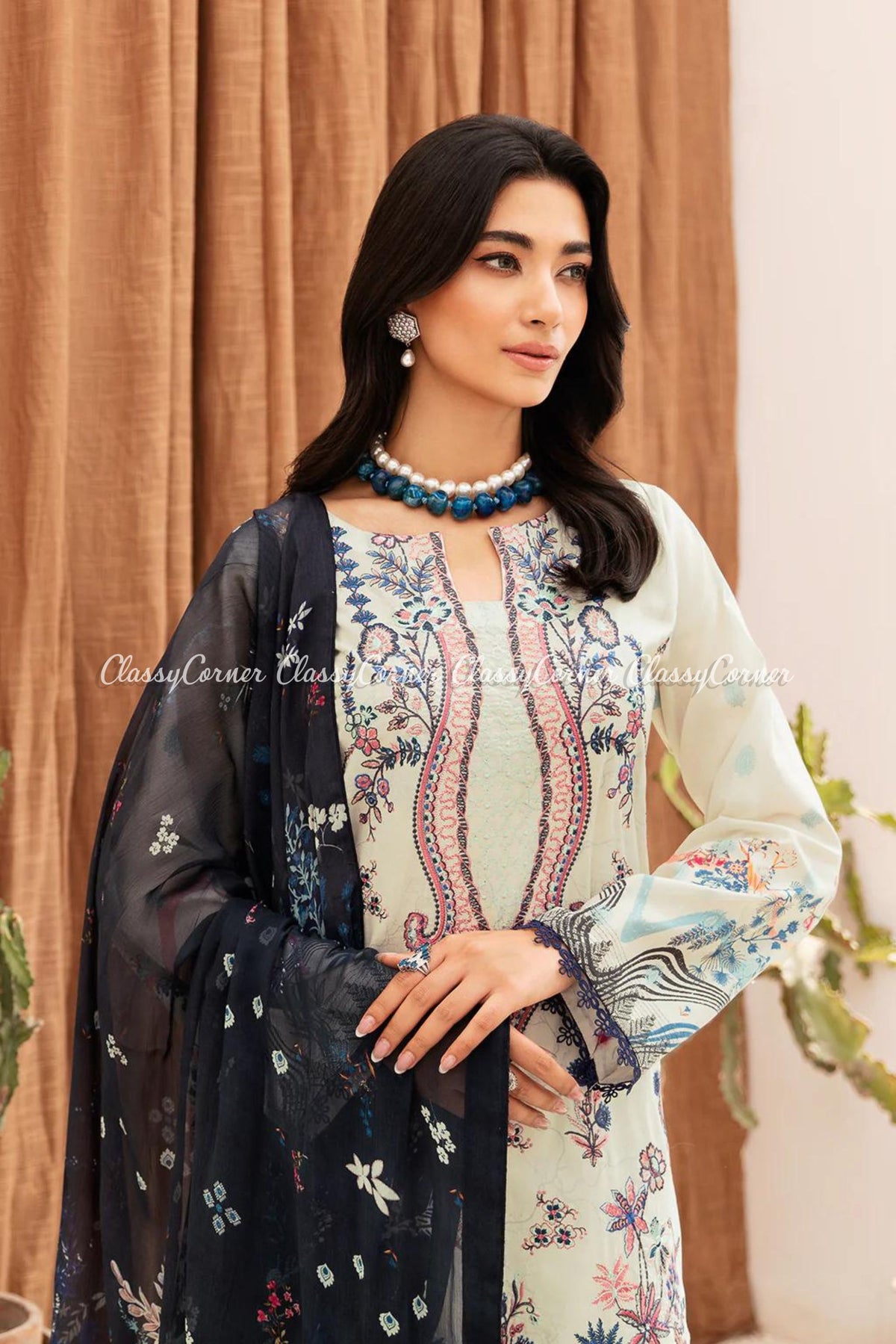 pakistani formal guest outfits