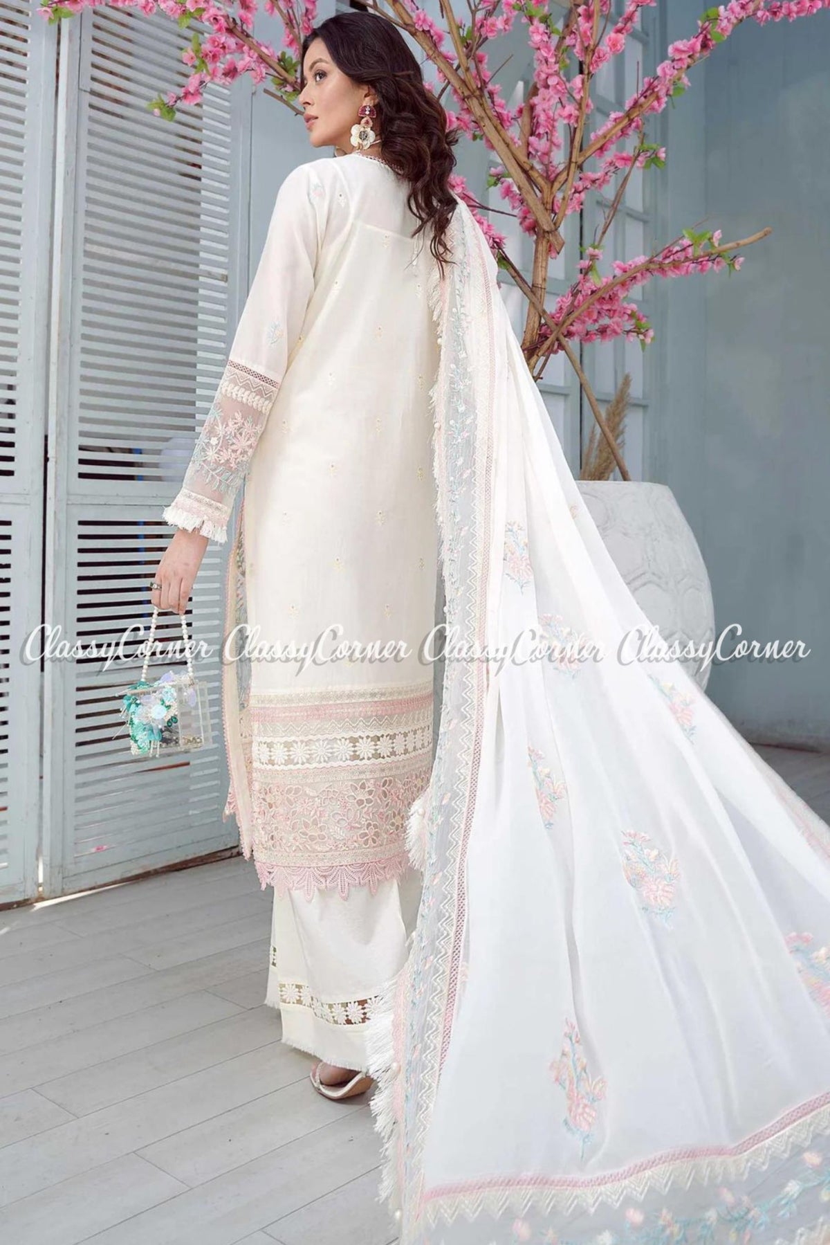 White Lawn Embroidered Formal Wear Salwar Kameez