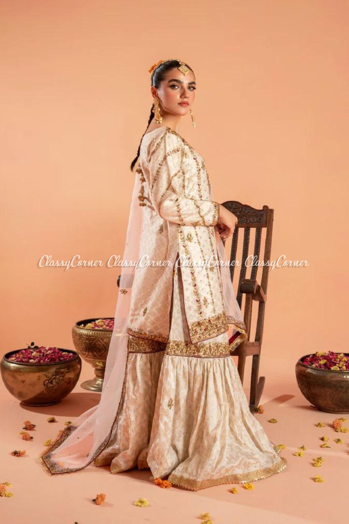 Pakistani wedding clothes for females in Sydney