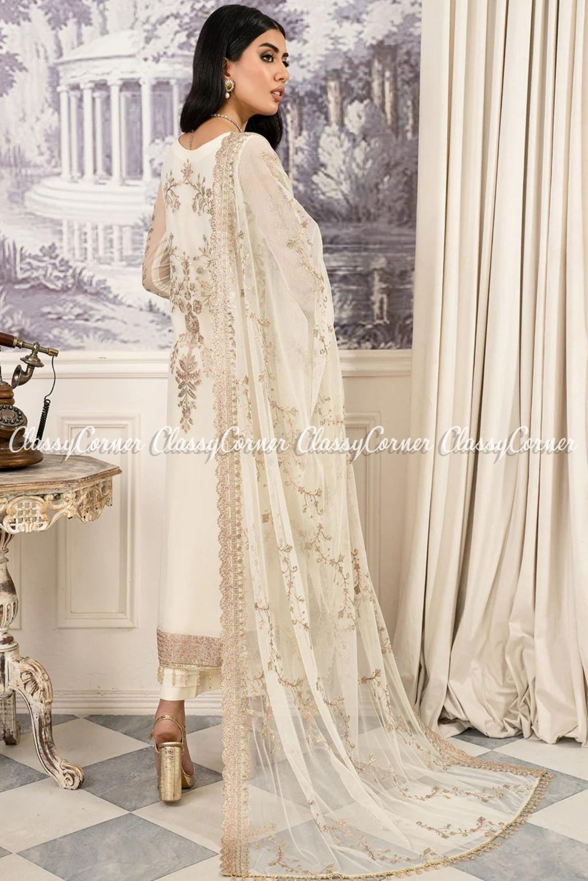 Traditional Pakistani wedding outfits SydneyPakistani Party Wear Fancy Dresses