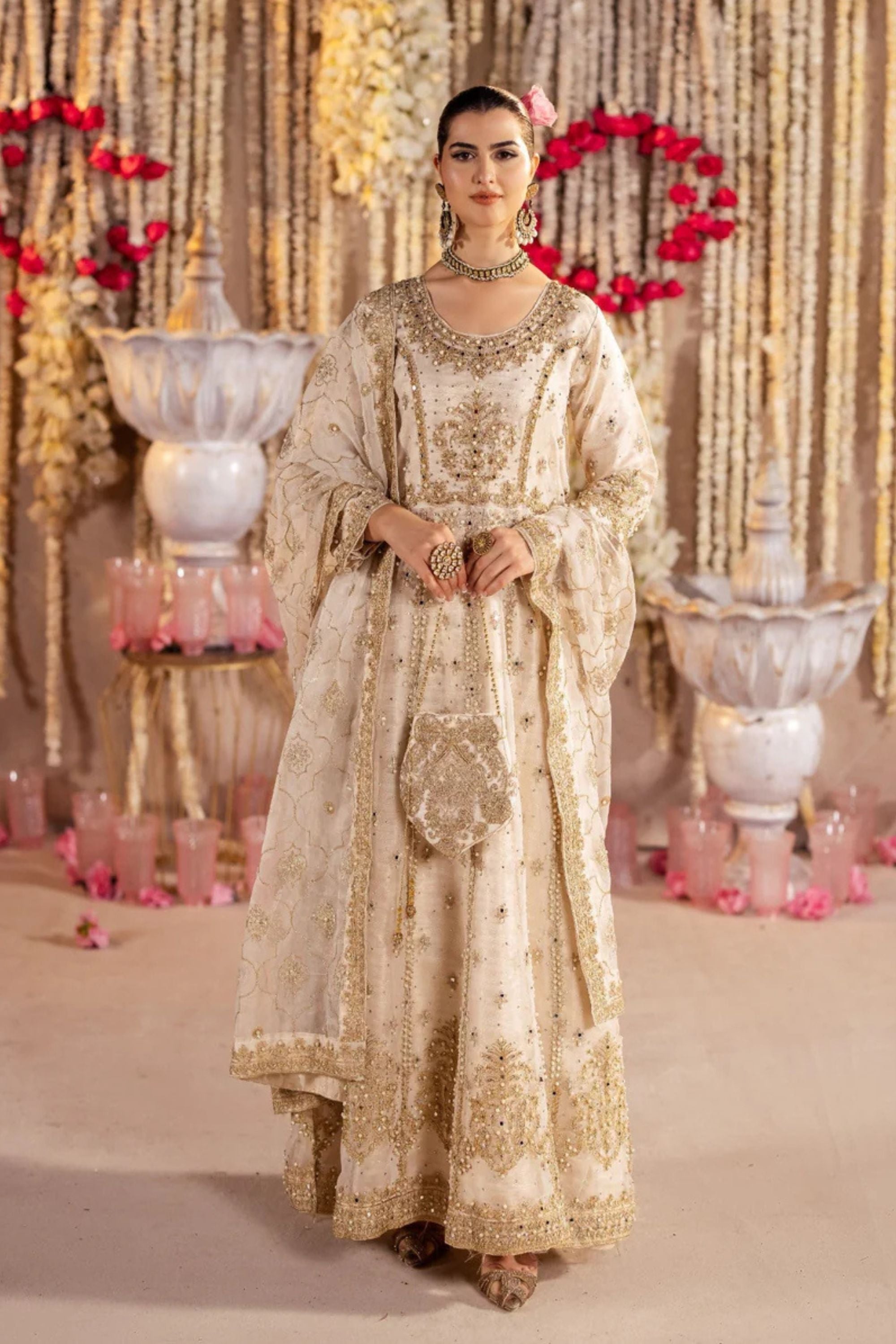 Pakistani Wedding Clothes For Females In Sydney