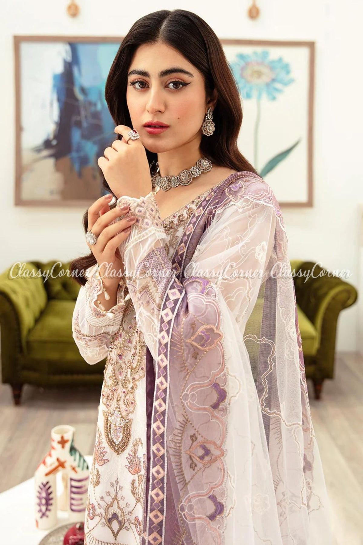 traditional pakistani wedding clothing