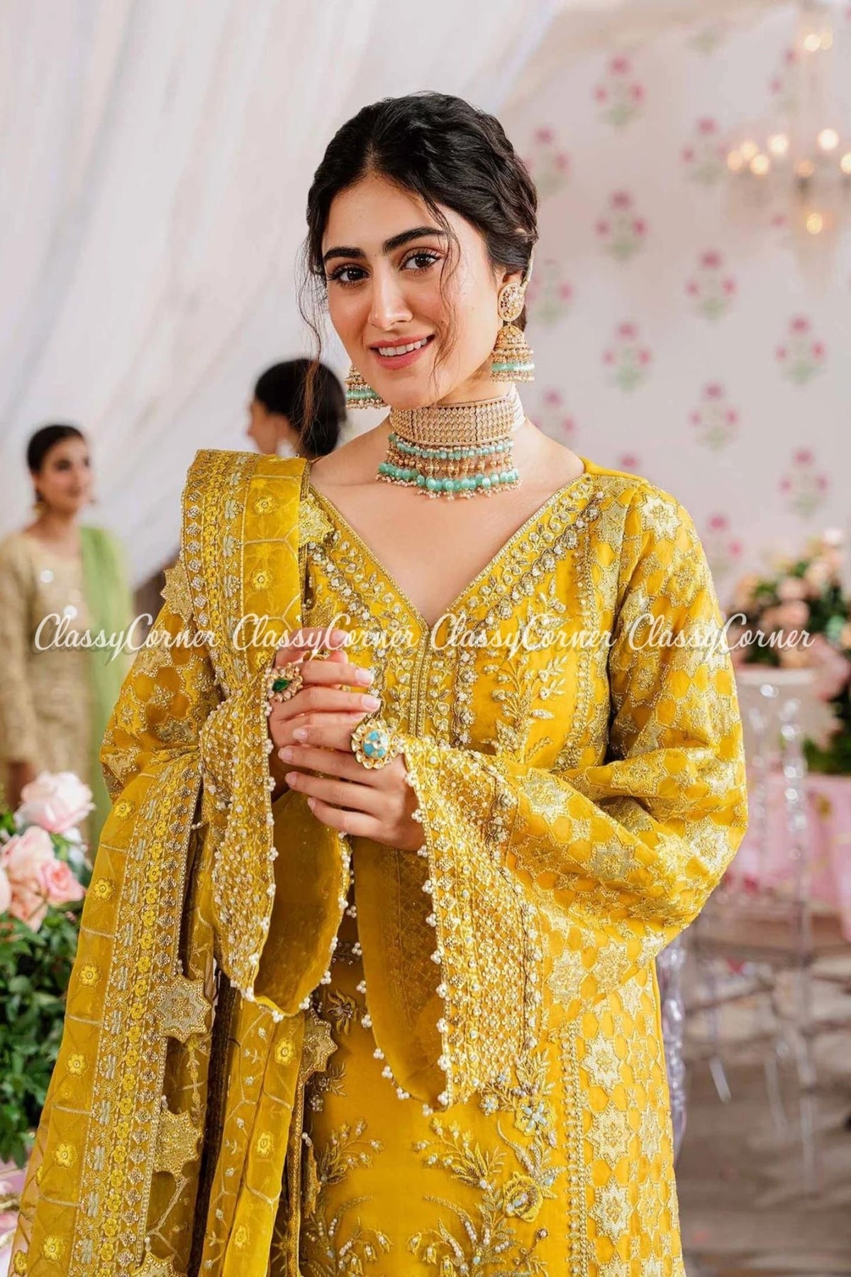 pakistani lehenga for wedding