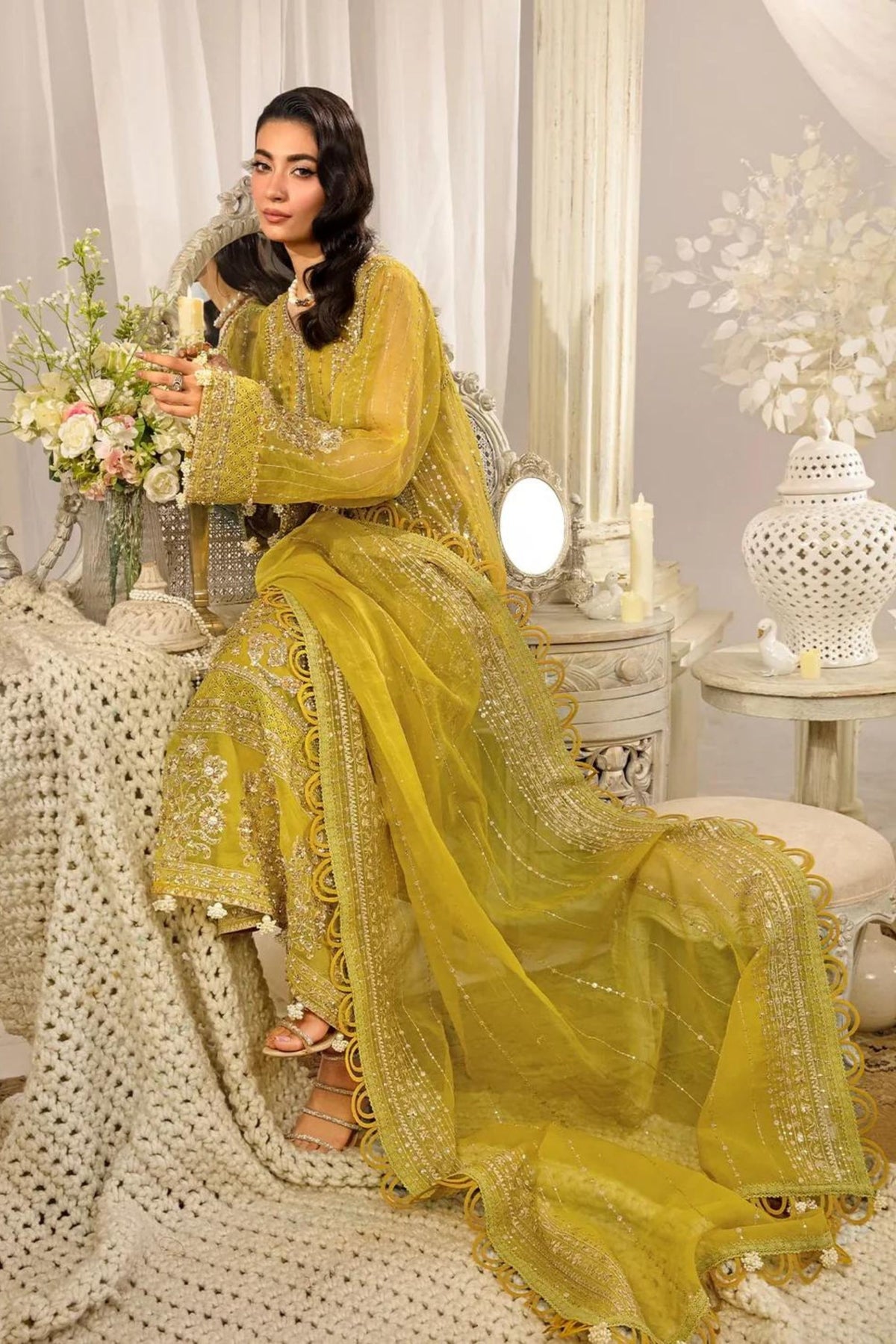  Designer Pakistani Outfits Online