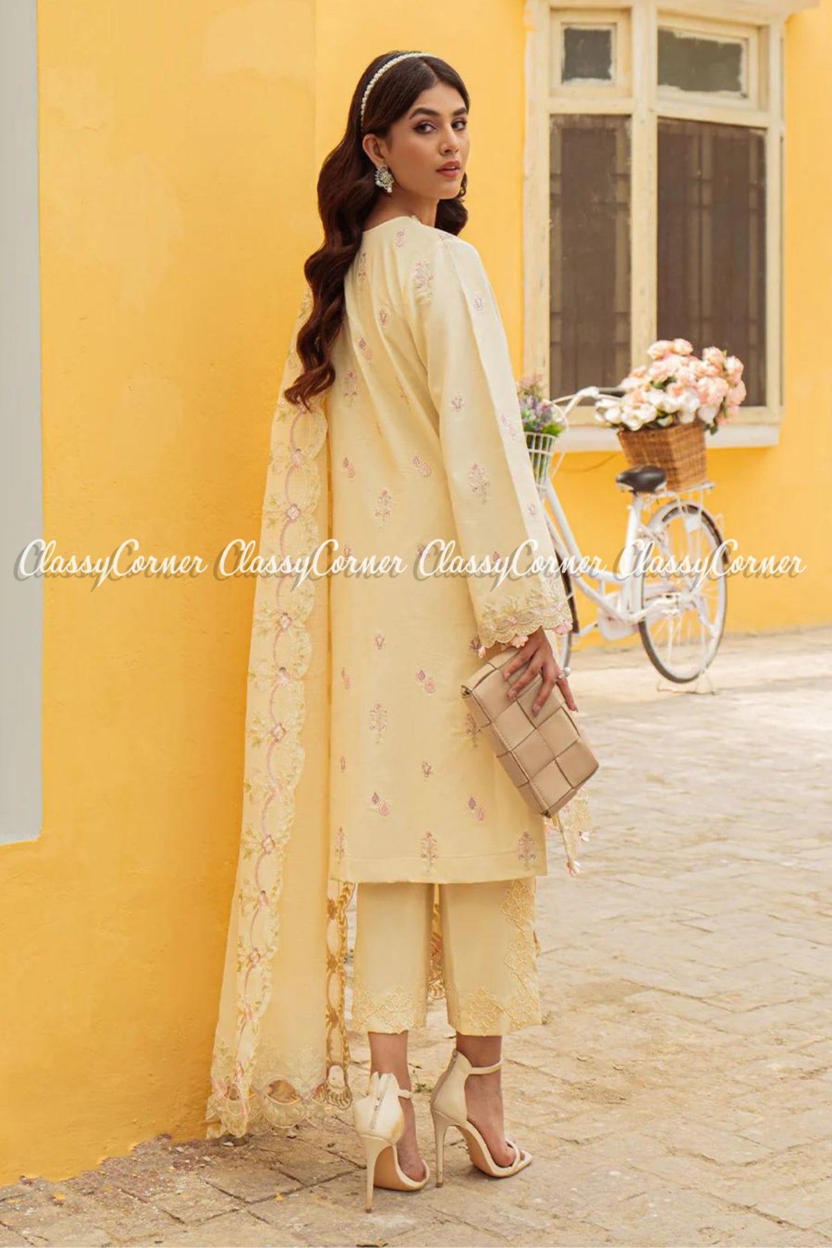 Yellow Pink Lawn Embroidered Pakistani Salwar kameez