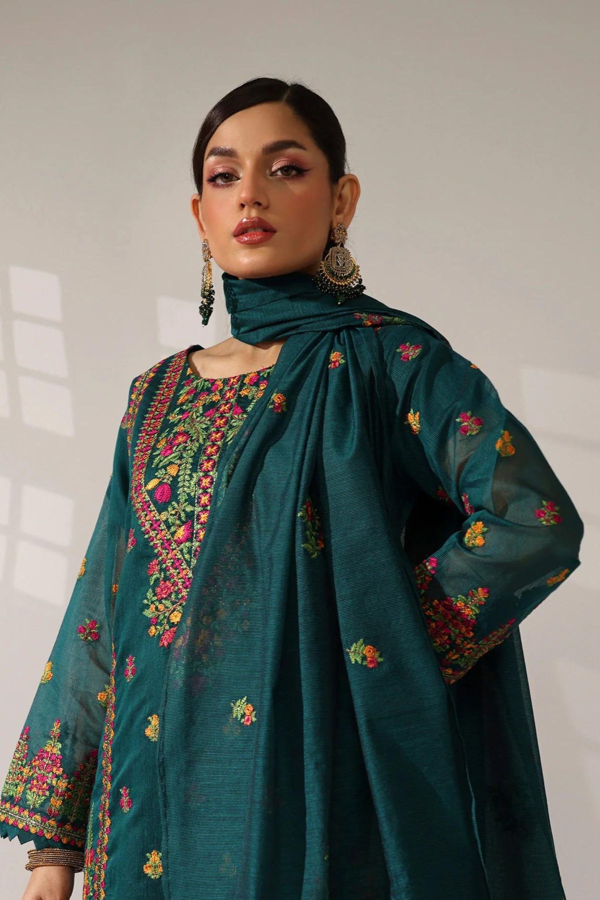 Women Pakistani Suits UK