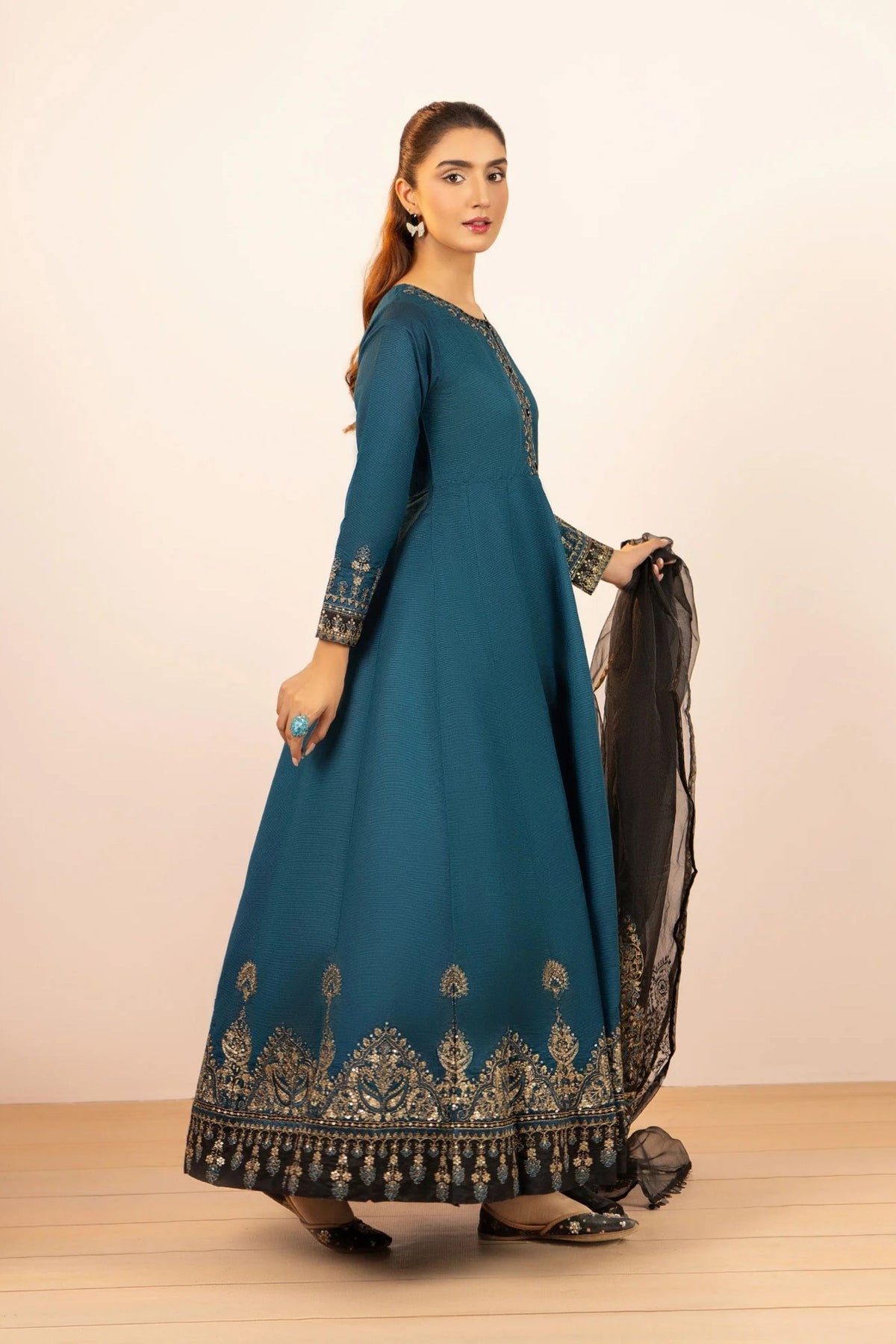 Formal Dress For Pakistani Wedding