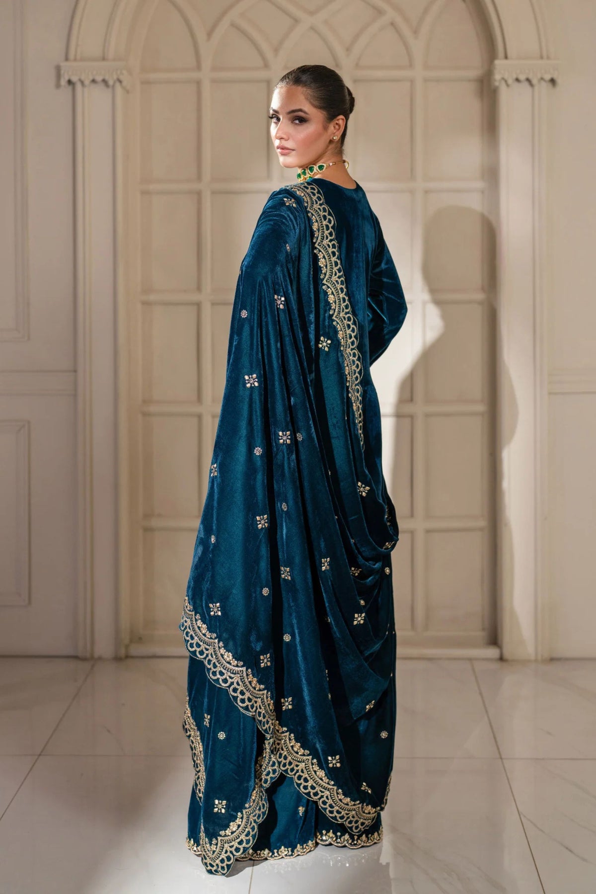 Pakistani Wedding Suits For Women