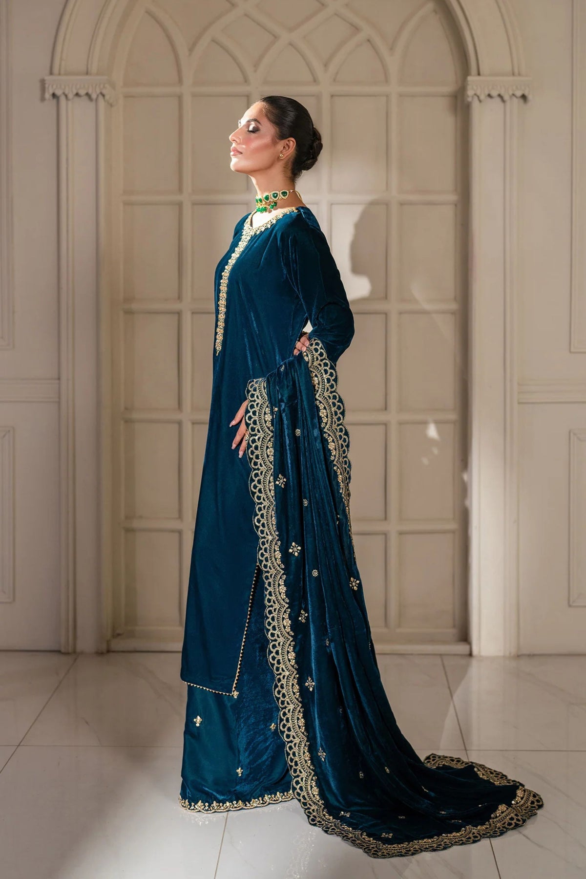 Pakistani Wedding Suits For Women