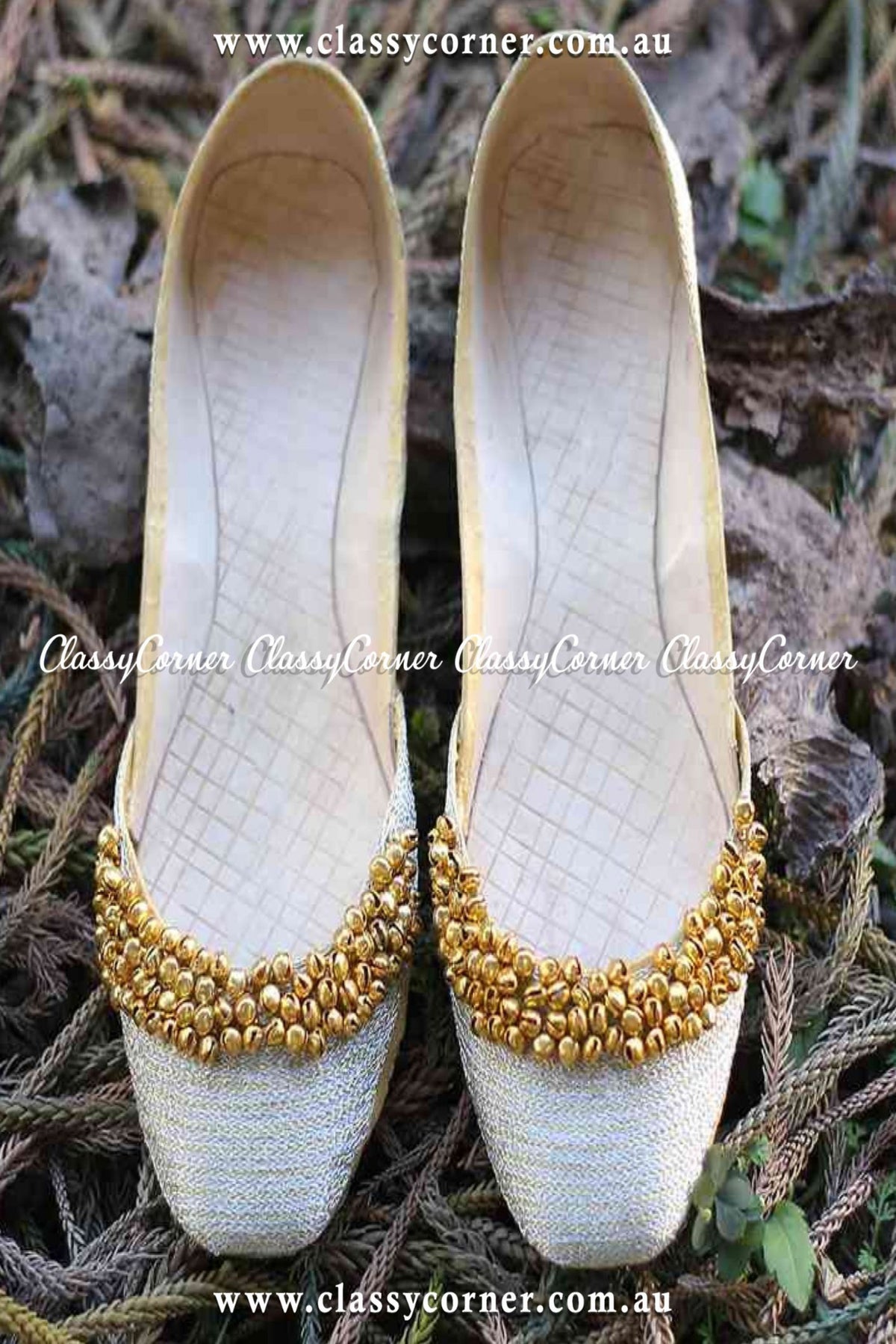White &amp; Golden Leather Khussa - Classy Corner
